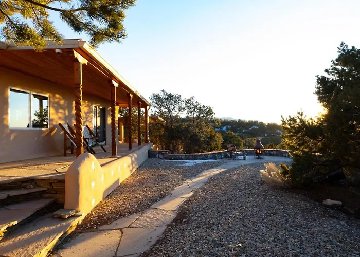 Retreat In Taos Foothills