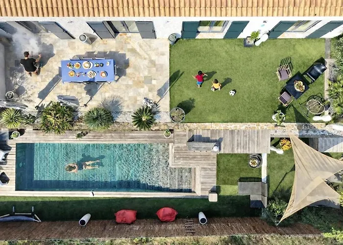 Villa Margarita - Piscine Chauffee Avec Superbe Exterieur, De Plain-Pied, Classe 5 Etoiles - By Auraconciergerie