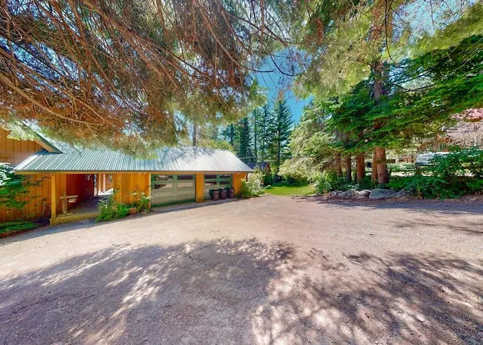 Nana And Papa'S - Lakefront Dog-Friendly Home In Joseph With Amazing Yard Deck