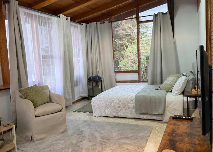 Fully Equipped Cozy Room In Escazu