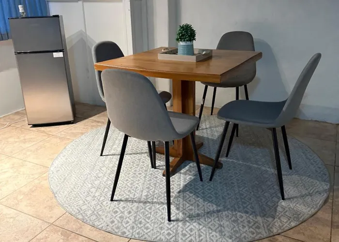 Comfortable Escazu Stay Full Kitchen, 2 Beds