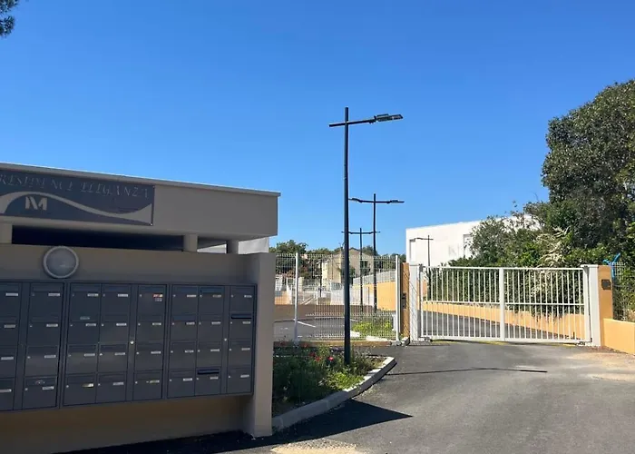 New Apartment With Terrace And Private Parking And Pool
