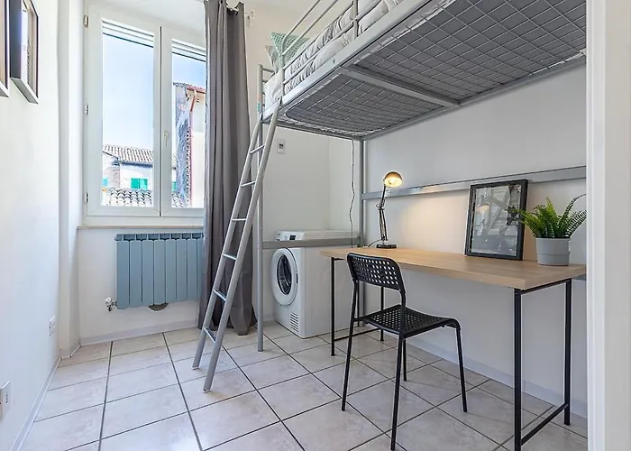 Elegant Urban Suite In Centro Citta