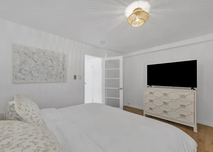 Spectacular Luxury Penthouse With Nyc Skyline View- 10 Minutes To Nyc