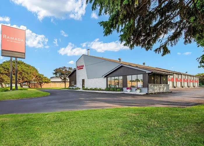 Ramada By Wyndham Kingston