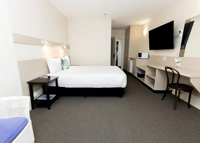 East Port Motor Inn