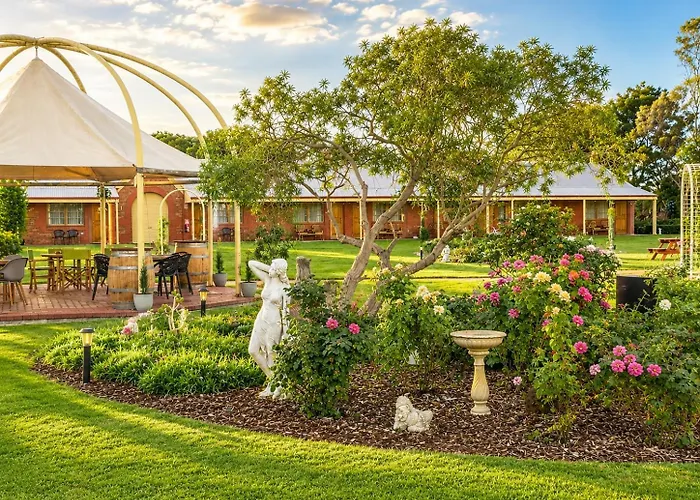 Coonawarra Place Motor Inn