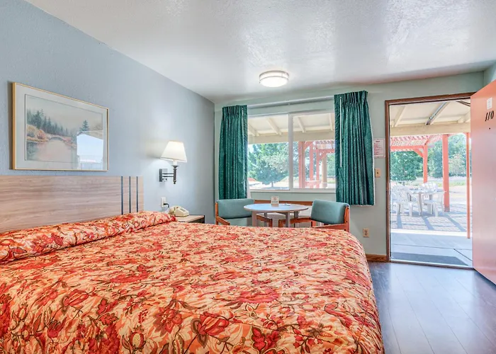 Redmond Inn