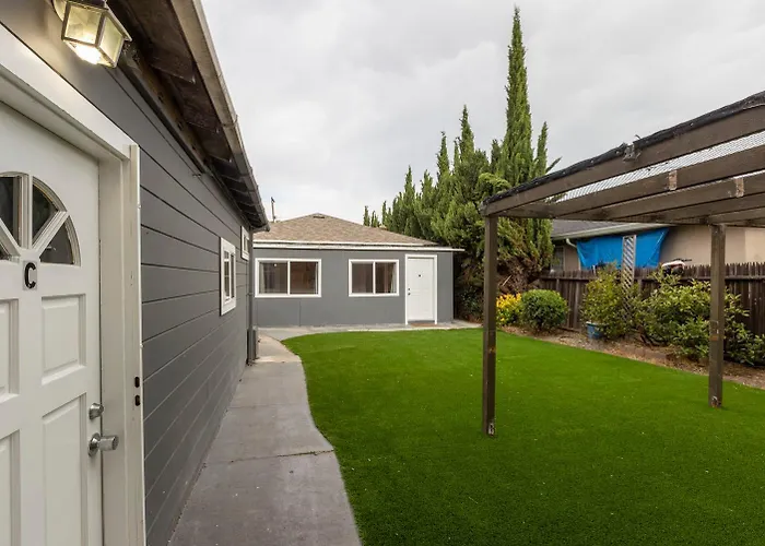 Marbella Lane - 5Br House Dtwn Rwc Parking