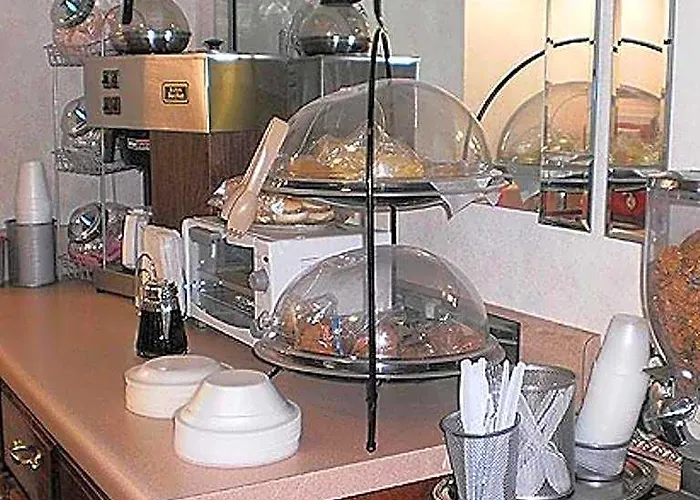 Executive Inn & Suites - Covington