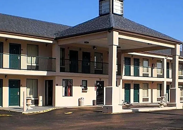 Executive Inn & Suites - Covington