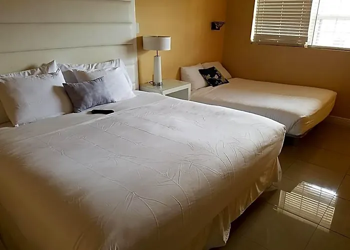 Haven Hotel - Fort Lauderdale Airport & Cruise Port