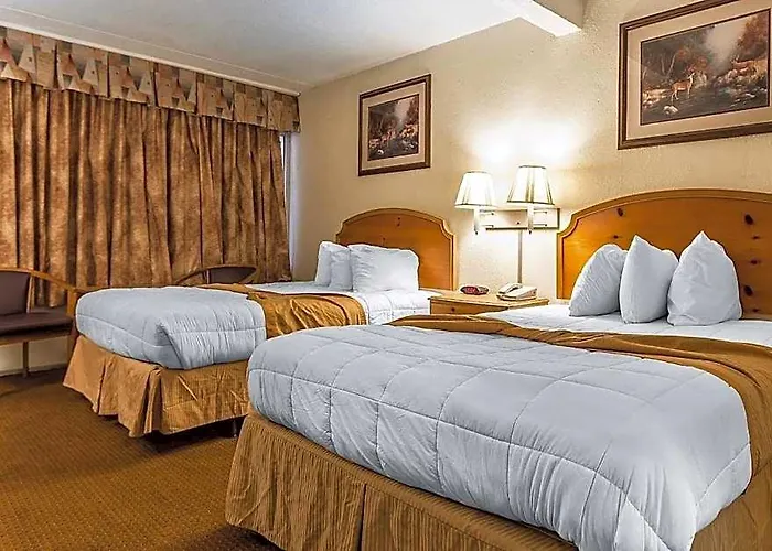South Bay Inn (Adults Only)