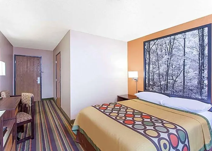 Super 8 By Wyndham Norton Va