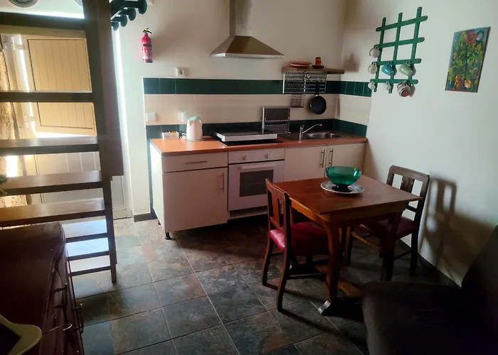 Lameira Da Longra - Art & Wellness Retreat