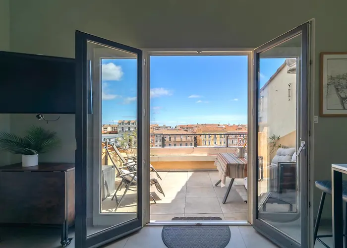 Le Petit Bijou Sete, 5 Appartements