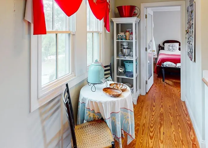 Pink Bird Cottage
