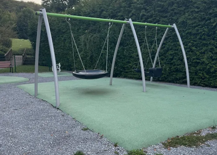 Sejour Ideal Au Lac D'Annecy Randonnees, Golf Et Parapente A Deux Pas
