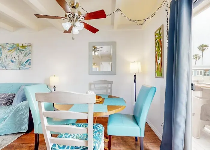 Sailaway Cabin B