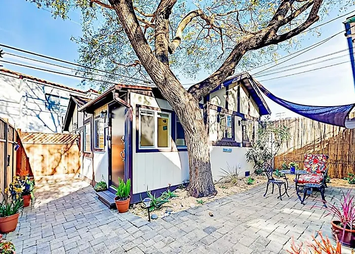 Santa Barbara Beach Cottage