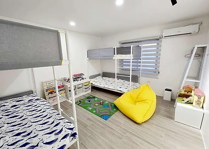 Kiddie Hostel Unit30A Subic Bay Freeport Zone