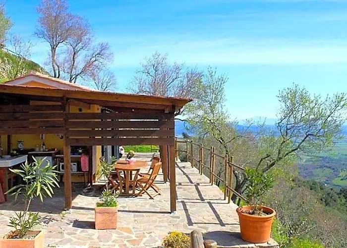 Agriturismo Le Guazze Bone