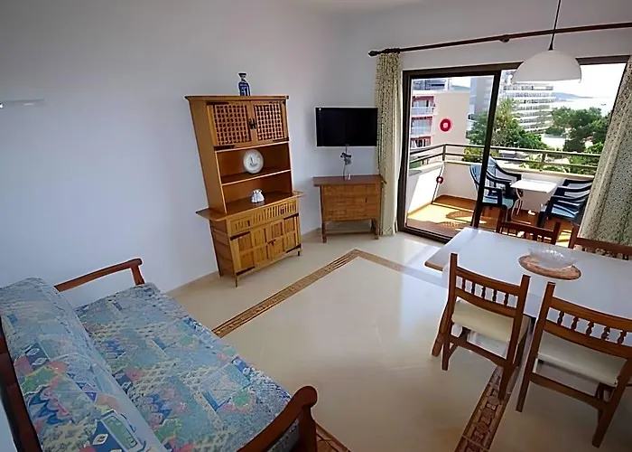 Marina Palmanova Apartamentos