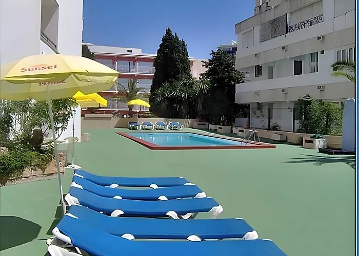 Marina Palmanova Apartamentos