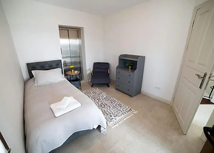 Dolphin Villa
