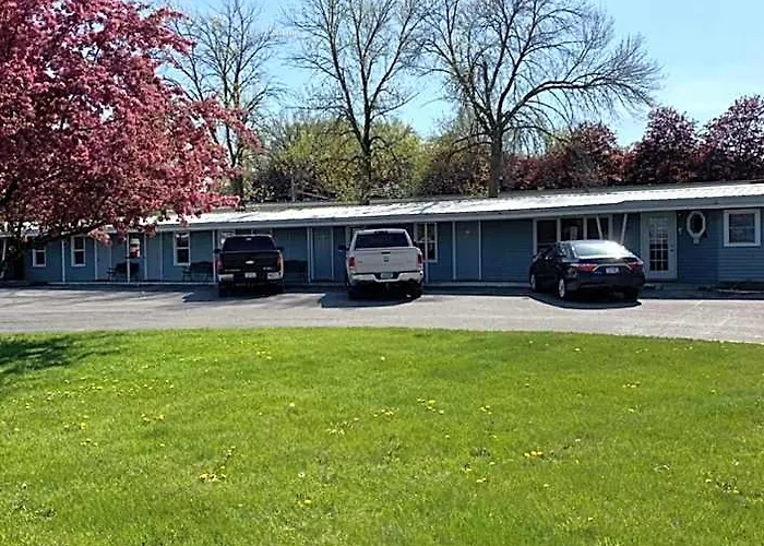 Hometown Inn