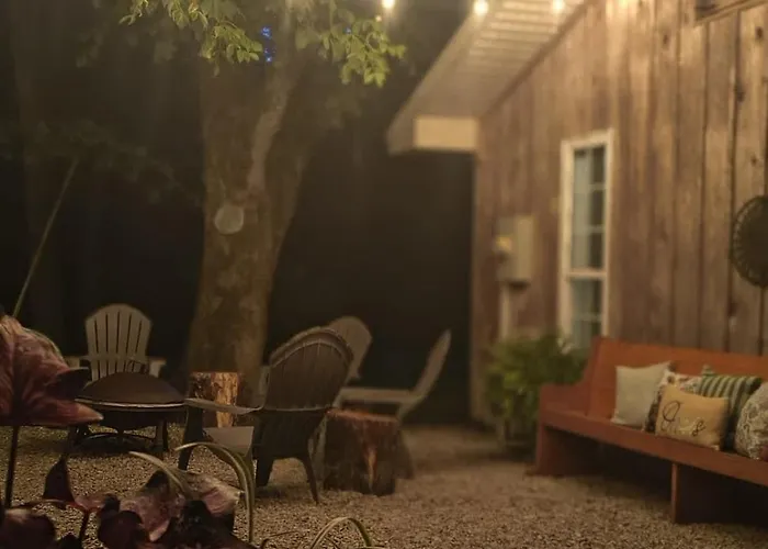 The Little House At Evoo