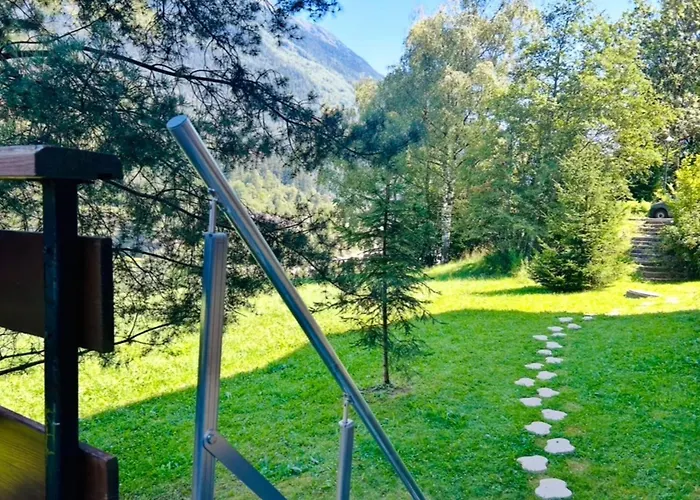 Balcony Overlooking The Mont-Blanc Chainparking