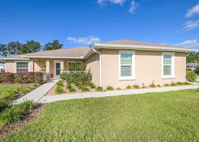 Withlacoochee Trail Getaway - Private Pool - 3Bedrooms