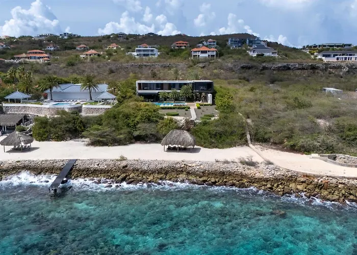 Coral Estate Holidays