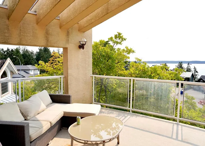 The Shearwater House - Panoramic Ocean View Suites