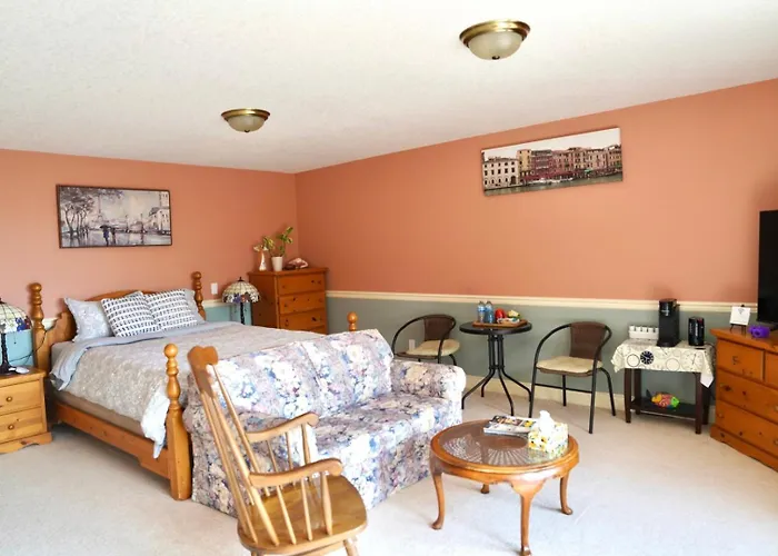 The Shearwater House - Panoramic Ocean View Suites
