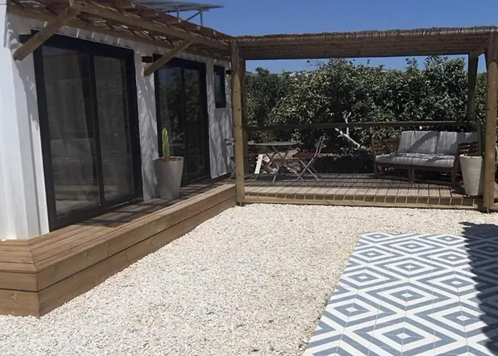 Casanoa Boutique Guest Suites