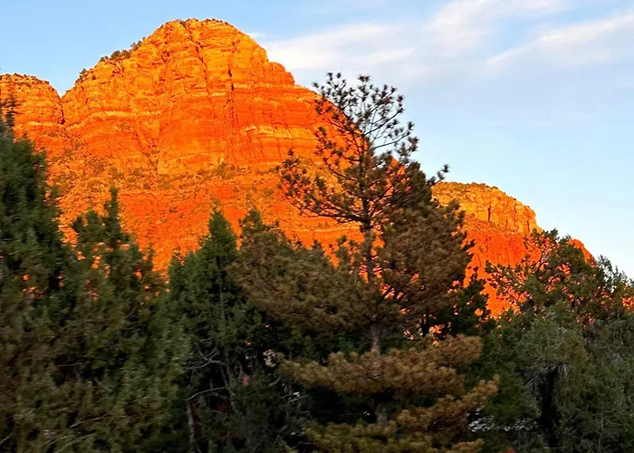 The Garden Room-King Suite Near Sedona & Wineries