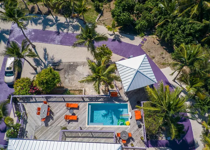 Tropical Paradise, Pool, Beaches & 360 Views