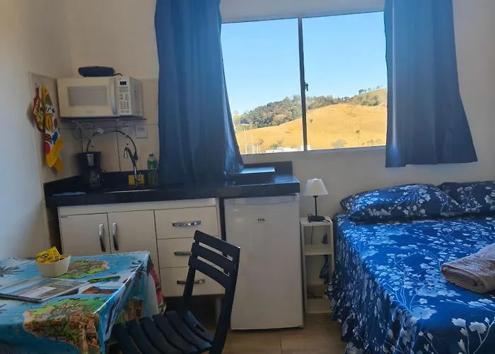 N02 Kitnet em Jacutinga