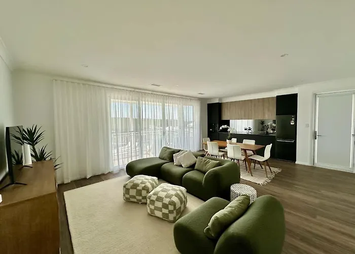 Aquila Beach Retreat