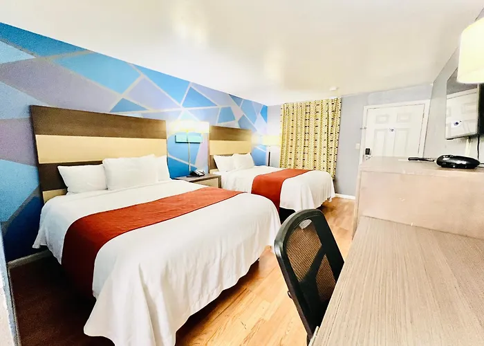 Hometown Inn