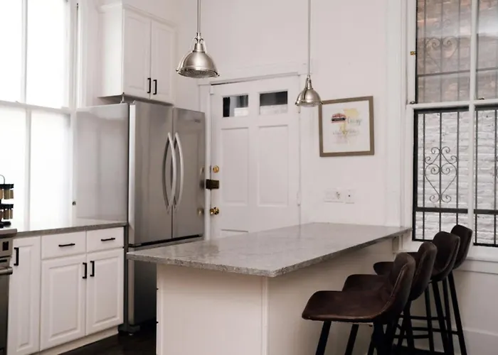 4 Bedroom • Theater Room • Gym • Walk To Lincoln Park!