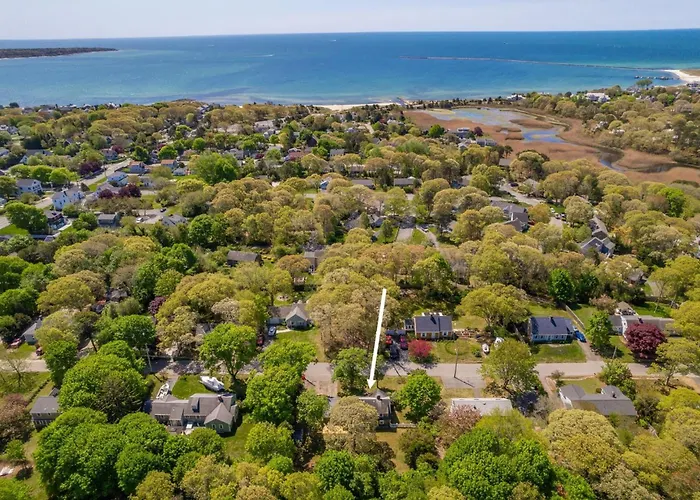 Family Pet-Friendly Cape Escape Near Beach