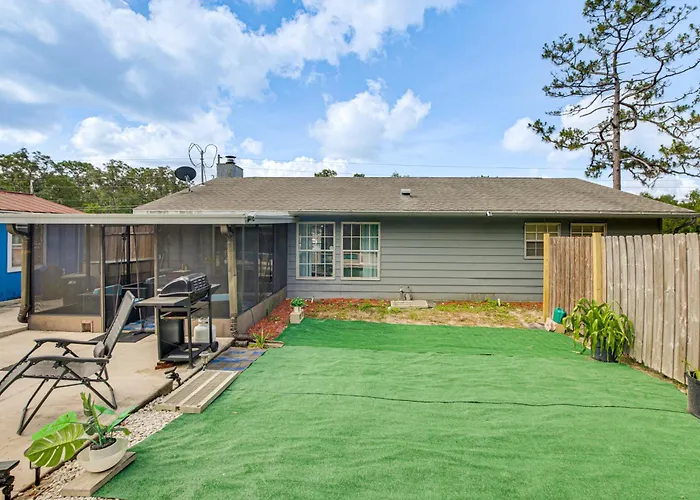Homosassa Getaway W/ Pool & Refreshed Lanai