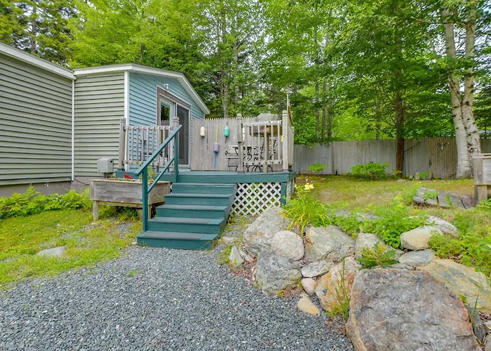 13 Mi To Acadia: Artistic Retreat In Nature