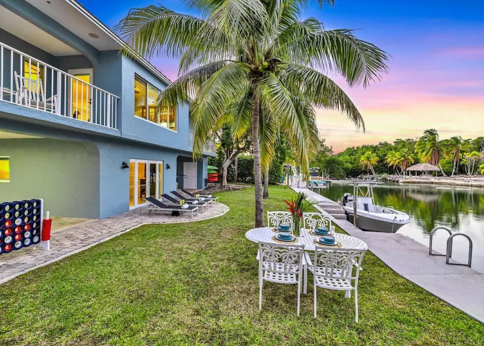 Waterfront Ocean Access Canal Kamp Key Homes