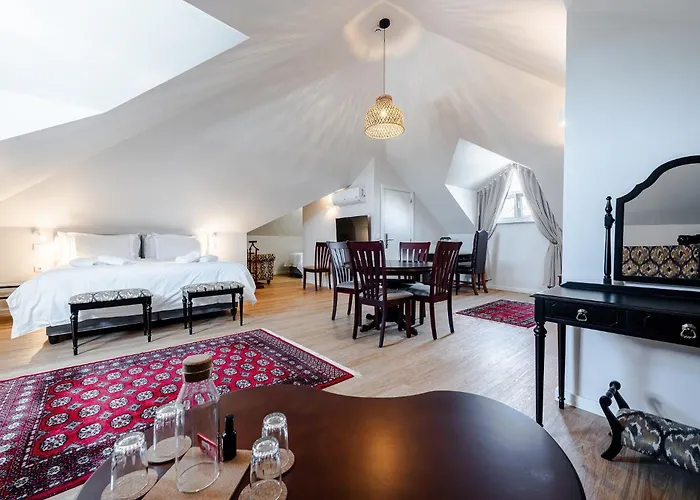 Beguest Estoril Guesthouse