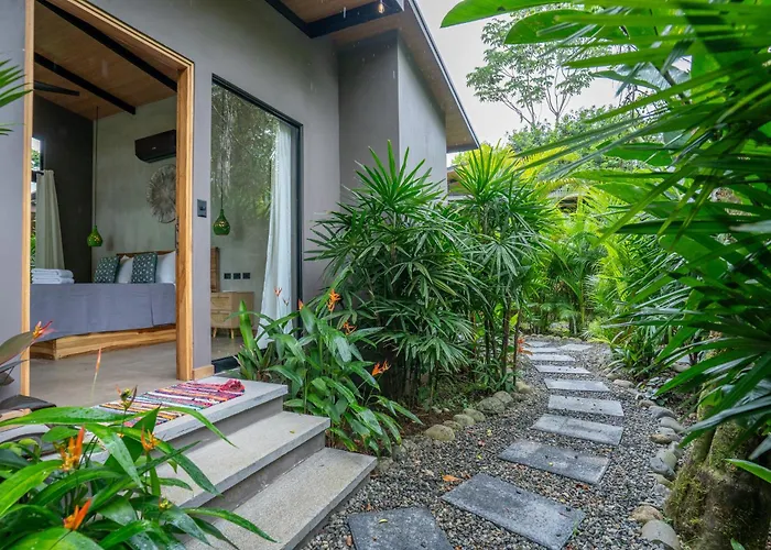 Sombra Bungalow, Ac And Plunge Pool Near Arrecife