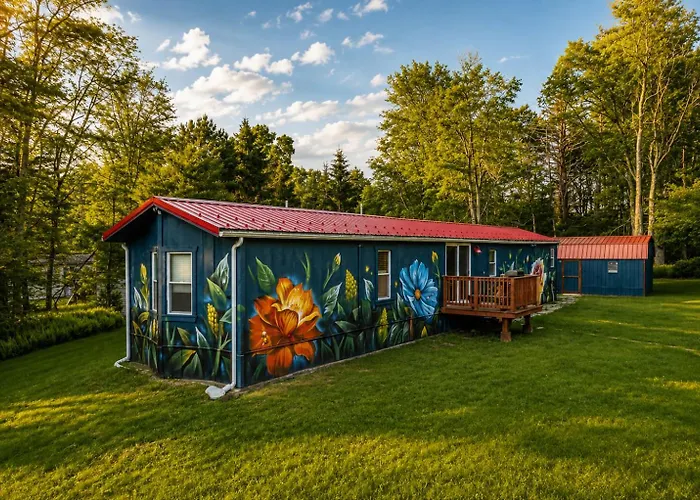 Hot Tub, Pond, 2 Fire Pits Mural Art Cabin